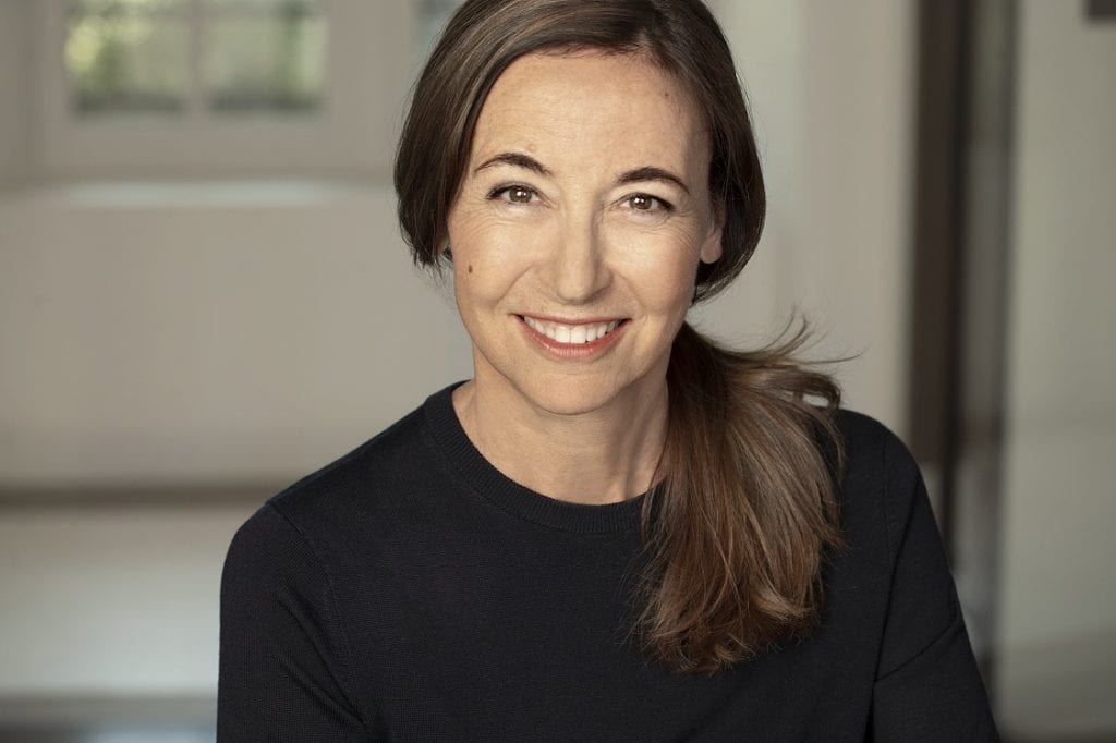 kering beatrice lazat