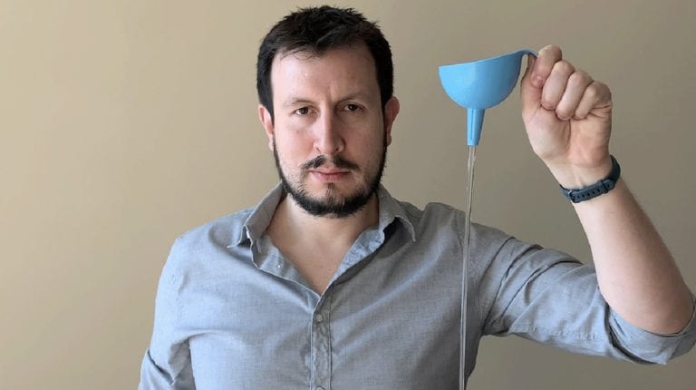 alexander torrenegra lavoro da remoto