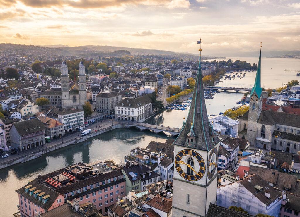 Gli azionisti di Credit Suisse minacciano causa per la faccenda UBS