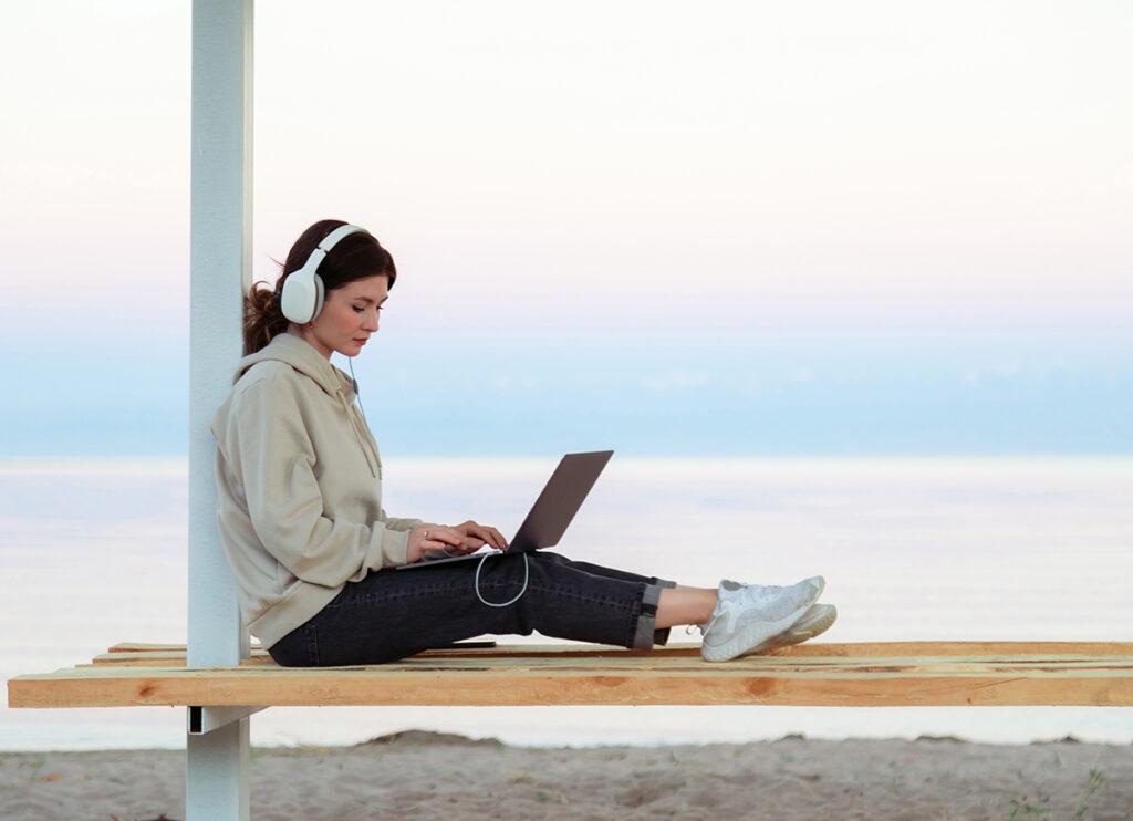 Lavorare 4 giorni a settimana inizia ad essere una realtà