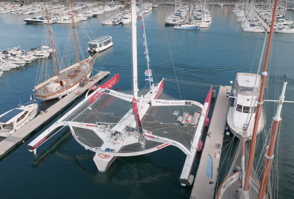 The Arch: il Parlamento Europeo insieme allo skipper Françis Joyon per l’innovazione sostenibile