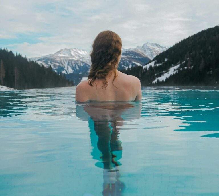 Rallentare per rinascere: il nuovo lusso del tempo