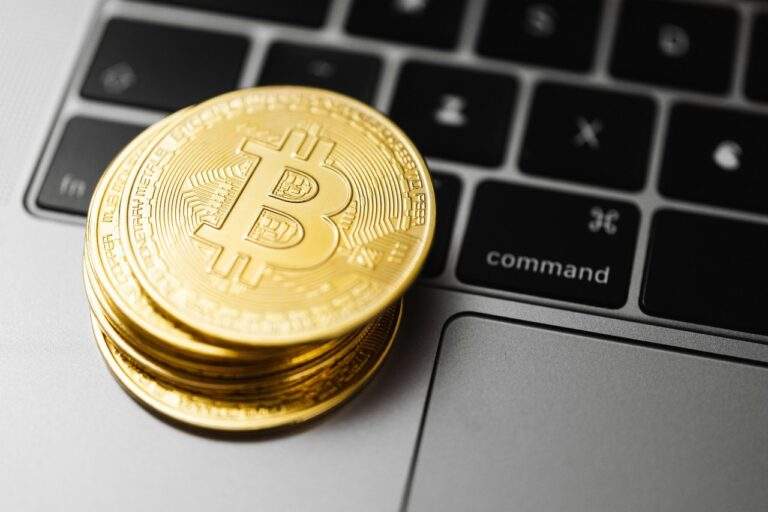 Bitcoin, guida pratica per chi fa impresa nel mondo reale