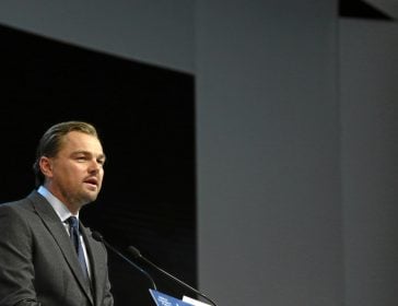 Leonardo DiCaprio durante i Crystal Awards al World Economic Forum di Davos - Foto Monika Flueckiger/World Economic Forum