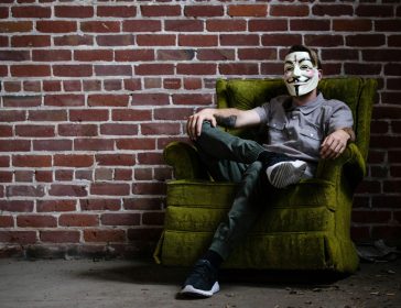 albert-dera-1ZJkPjjzUe4-unsplash